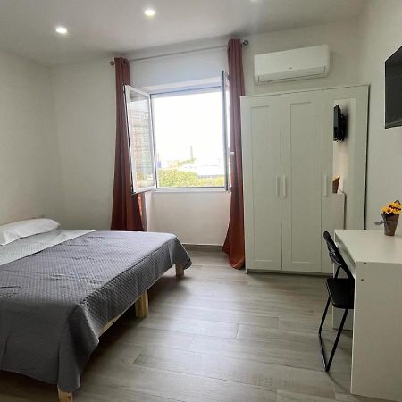 Terminal Napoli Bed & Breakfast Екстериор снимка